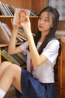 香含玉女峰头露